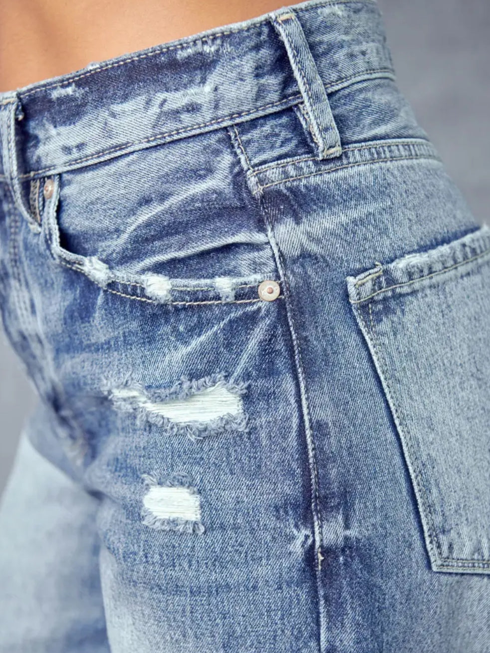 Lydia 90s Flare Kancan Jean